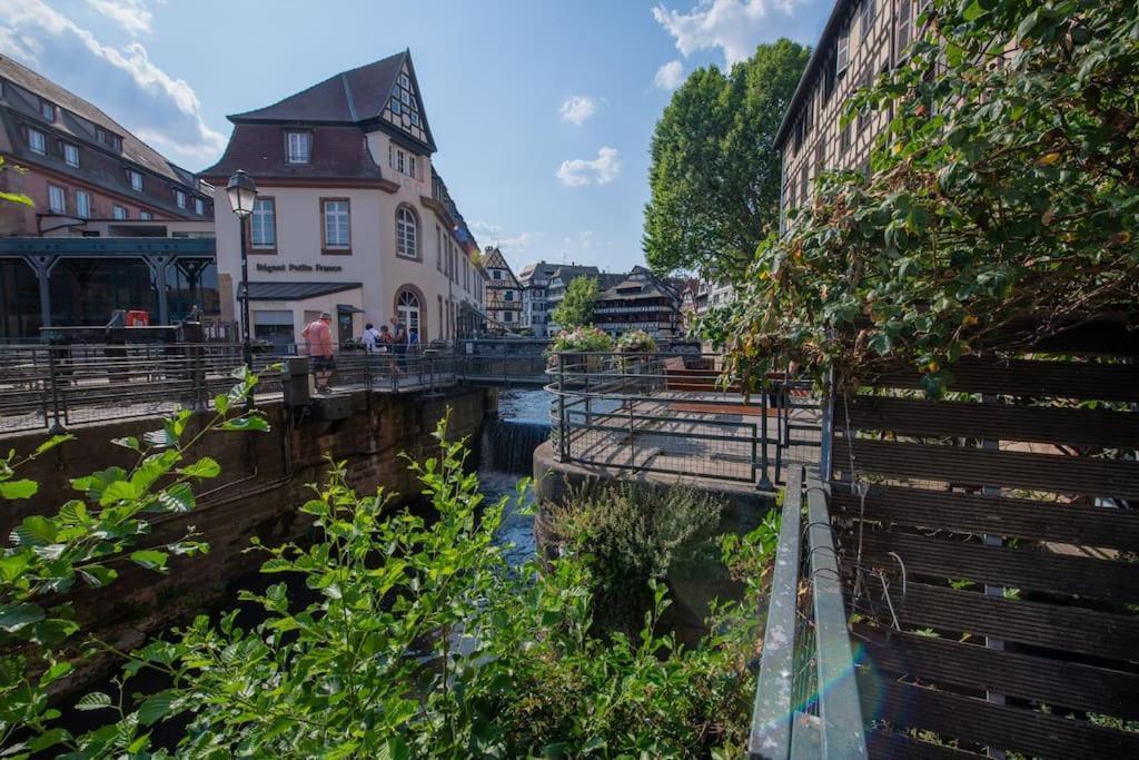 Ferienwohnung La Maison De L'Eclusier Straßburg Exterior foto